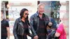 Ce i-a făcut un fan lui James Hetfield chiar la ieșirea din hotel. Solistul trupei Metallica a reacționat imediat