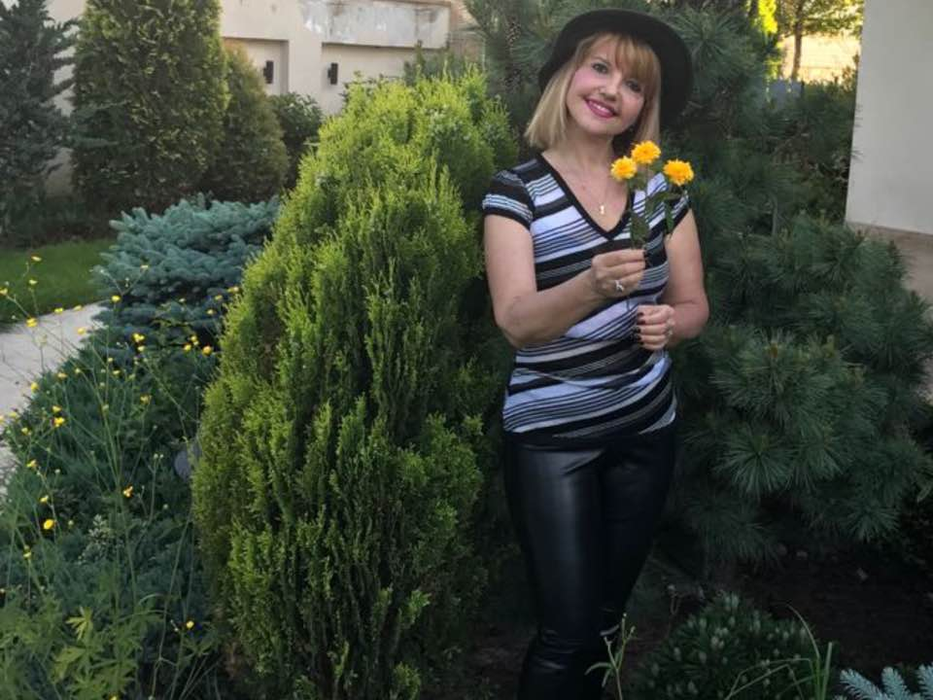 Răzvan Ciobanu o face cu ou și cu oțet pe Marina Almășan, după ce prezentatoarea l-a atacat dur: “«Ouă» sigur nu ai! Tanti, fă urgent ceva cu machiajul, părul și hainele pe care le porți”