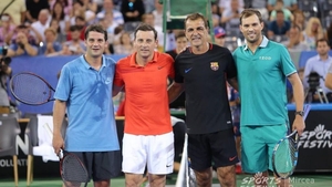 Chivu a dat fotbalul pe tenis!