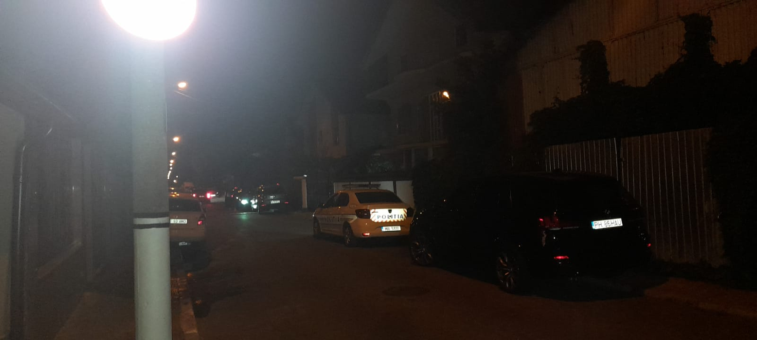 Polițiștii au intervenit rapid și au dus la secție 20 de persoane