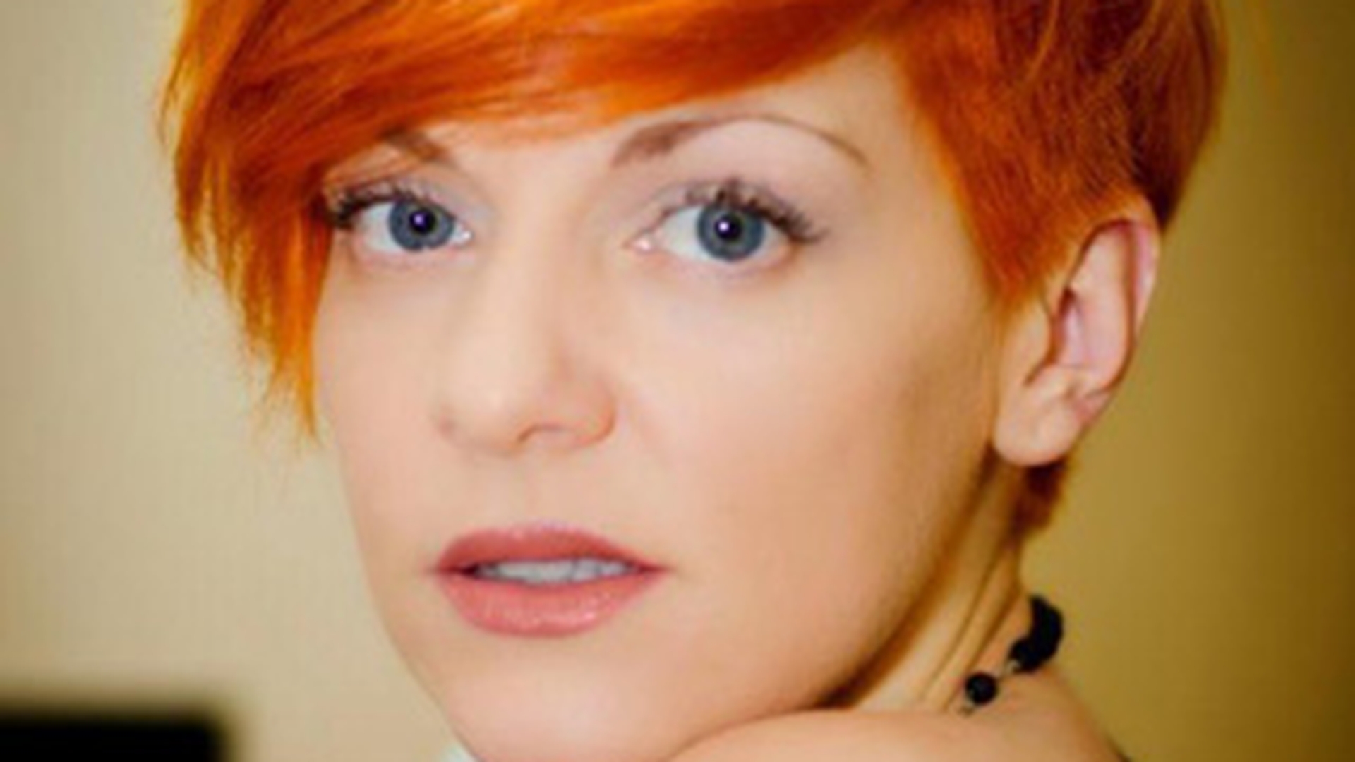 Pleaca din Hi-Q? Dana Nalbaru continua cariera solo: "N-am renuntat la proiectul meu, voi lansa un nou album"