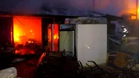 Incendiu la un depozit de electrocasnice din Iaşi!