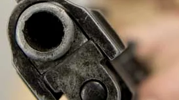 Tentativa de jaf cu un pistol de jucarie la o banca din Baia Mare!