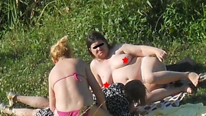 Imagini ravasitoare! O brigada de grasute din Vaslui va scrie istorie pe internet cu pozele astea!