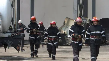 Haos la Arad! Locatarii unui bloc au fost evacuati de urgentă in toiul noptii. Vezi ce s-a intâmplat
