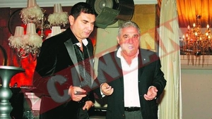 Shakira-Borcea a dansat greceste!