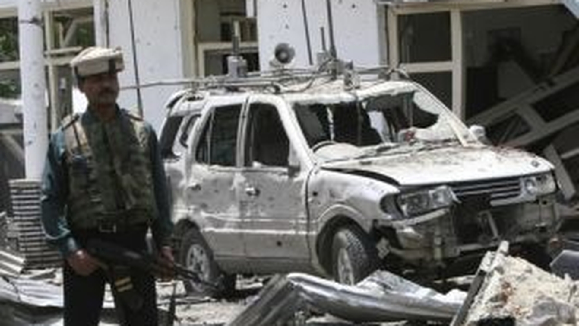 Peste 20 de civili au fost ucisi dupa un atentat cu masina-capcana la Kabul