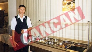 Terorizat de patronul homosexual