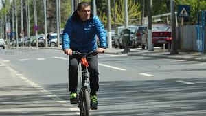 Ardiles din ”Las Fierbinţi” se pregăteşte pentru 1 Mai! Aşa se menţine în formă Mihai Mărgineanu