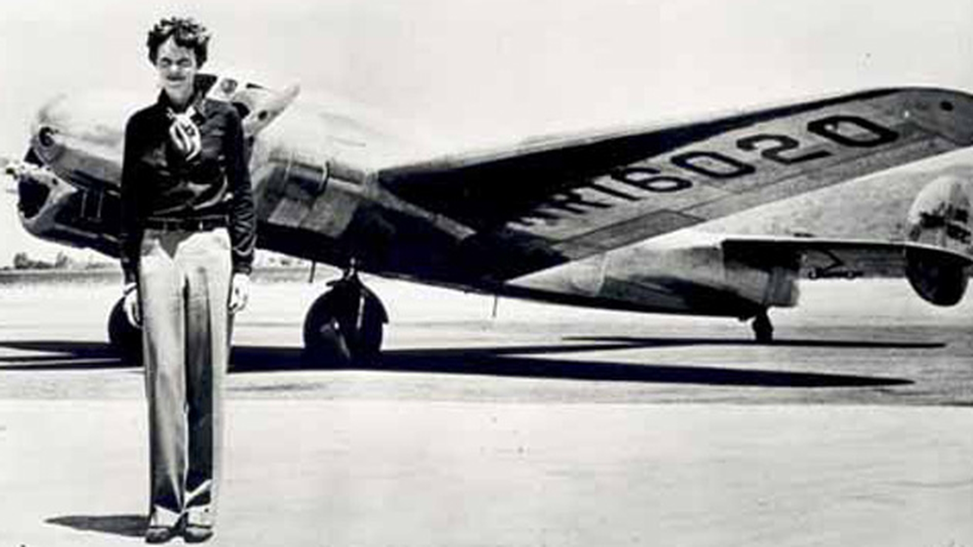 Avionul Ameliei Earhart ar fi fost localizat langa o insula din Pacific