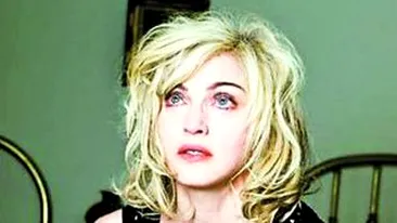 Pantofii Madonnei, licitati  la Balul de Halloween!