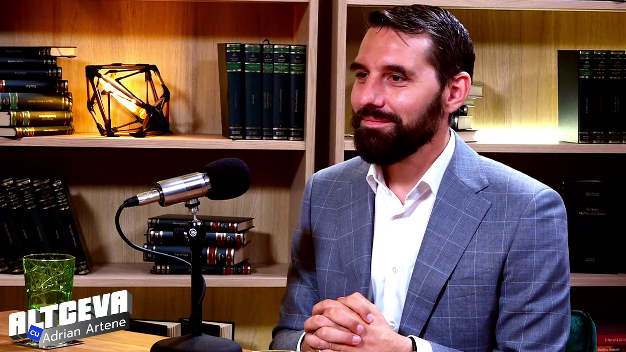 Principele Nicolae, invitatul lui Adrian Artene în cadrul podcastului ”Altceva cu Adrian Artene” / (Sursa: Captură video)