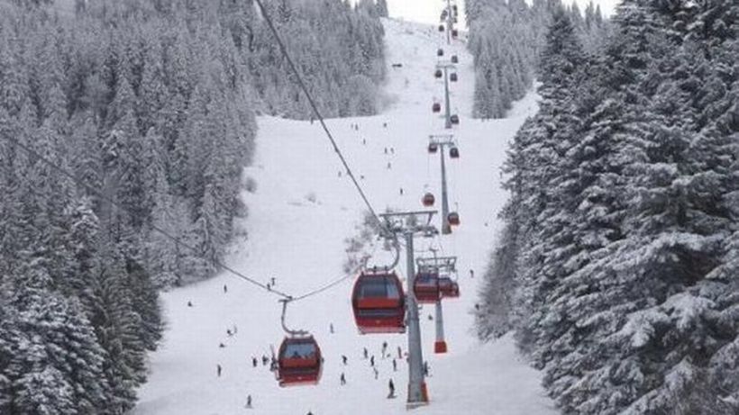 VIDEO. Ninge în mai multe judeţe, traficul, îngreunat! Cum intervin autorităţile