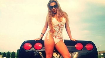 De-asta ii spune toata lumea Beyonce de Romania! Uite-o pe nepoata lui Adi de la Valcea in costum de baie!