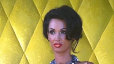 BOMBA asta seara la CancanTV, pe Acasa TV! Detalii si filmulete inimaginabile! Sotul Nicoletei Luciu, prins cu amanta si filmat cand o bate!!! Vezi imaginile incredibile realizate de paparazzi Ciao! Scandal fara precedent!