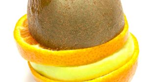 Ia-ti necesarul de vitamina C din citrice si kiwi!