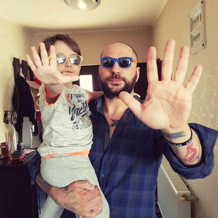 Cristi Mitrea, întâlnire emoționantă cu fiul său. Micuțul David nu mai voia să plece de lângă tatăl său