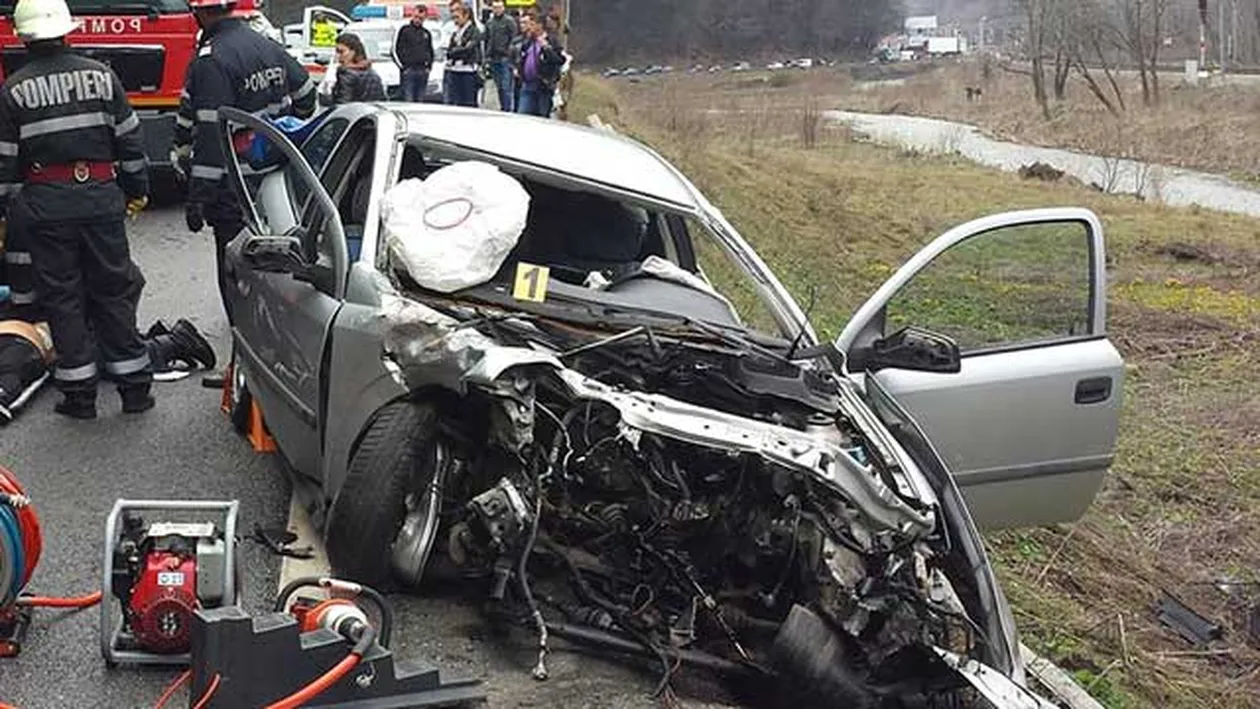 ULTIMA ORA! Accident teribil pe DN1, in zona Ploiestiului! O persoana a murit si alte cinci au fost ranite