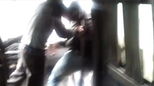 Fiul unui primar, reţinut după ce a încercat să fugă cu un taximetru