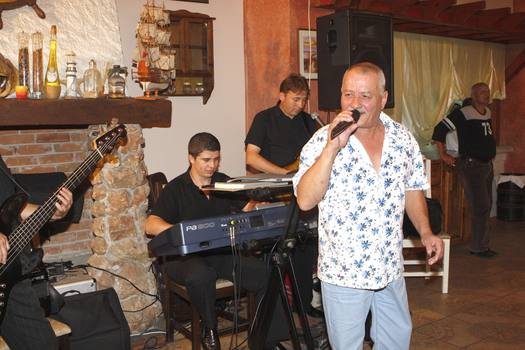 Costel Geambașu a murit la 67 de ani. Artiștii sunt în doliu
