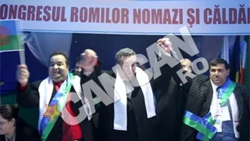 Congres la cort! Uite cum canta regele Cioaba si fiul sau un imn penticostal