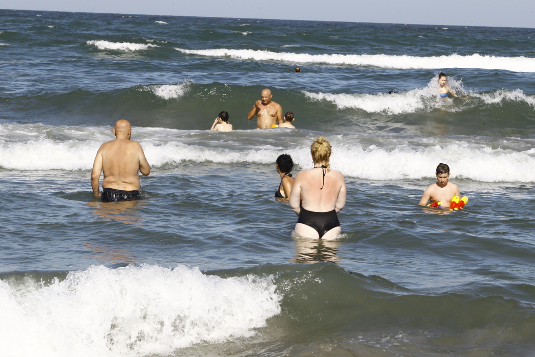 Viorel şi Oana Lis la mare, anul trecut
