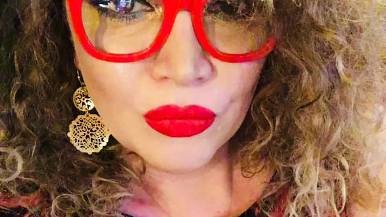 Ce notă a luat Oana Lis la examenul de licență: ”Sunt super fericită și mândră de mine!”