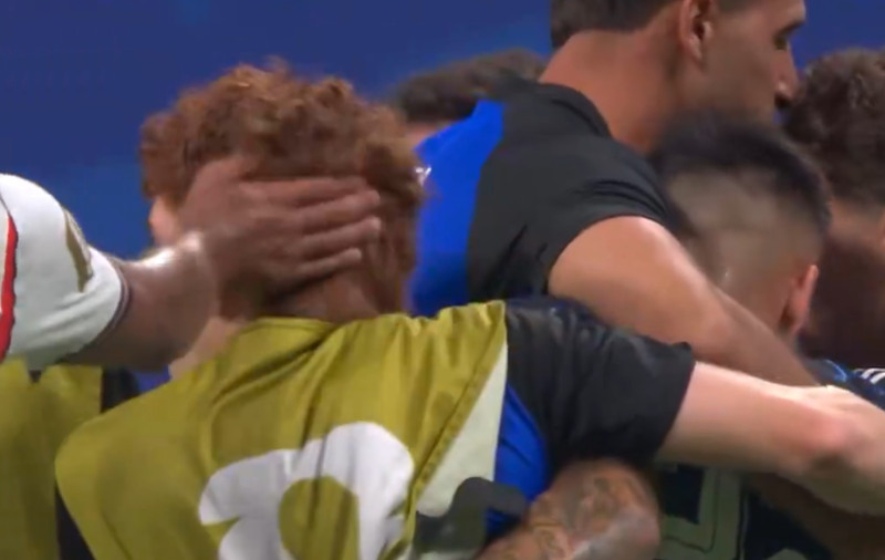 Scandal uriaș la Mondial! Jude Bellingham l-a lovit pe Valentin Barco după eșecul Angliei cu Argentina