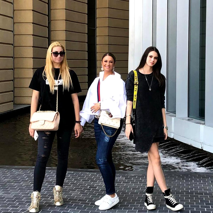 Cu ce bărbat celebru a fost fotografiată Anamaria Prodan de paparazzi, în miez de noapte