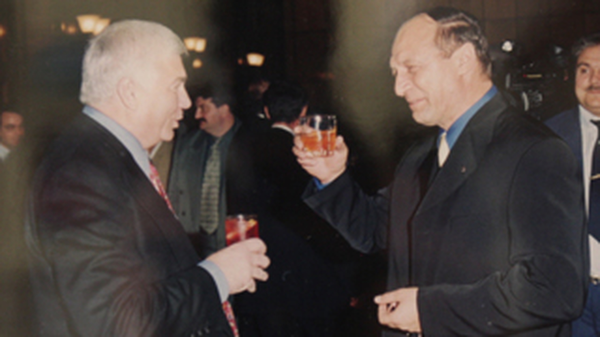 El e romanul care da 50.0000 E pentru croaziera pe noul Titanic! Milionarul Cornel Tabacaru nu se uita la bani, pentru a-si vedea visul cu ochii!