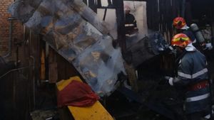 Unui bătrân de 87 de ani din Argeș i-a explodat butelia în față când a încercat să aprindă aragazul