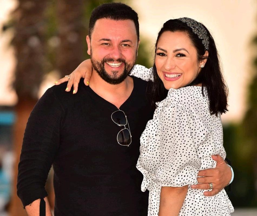 Andra, surprinsă cu un bebeluș în brațe: ”Deci nu ne mai ascundem. Recunoști? Da, e al nostru!”