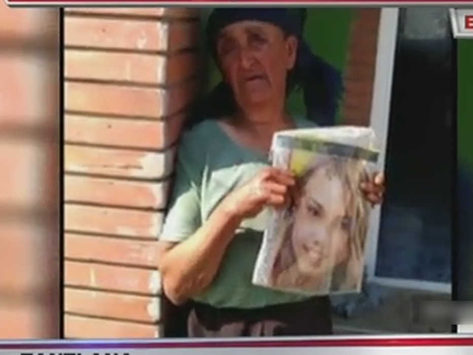 Bunica Denisei e devastată din cauza faptului că artista e bolnavă