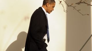 Barack Obama si-a anulat participarea la funeraliile presedintelui Poloniei