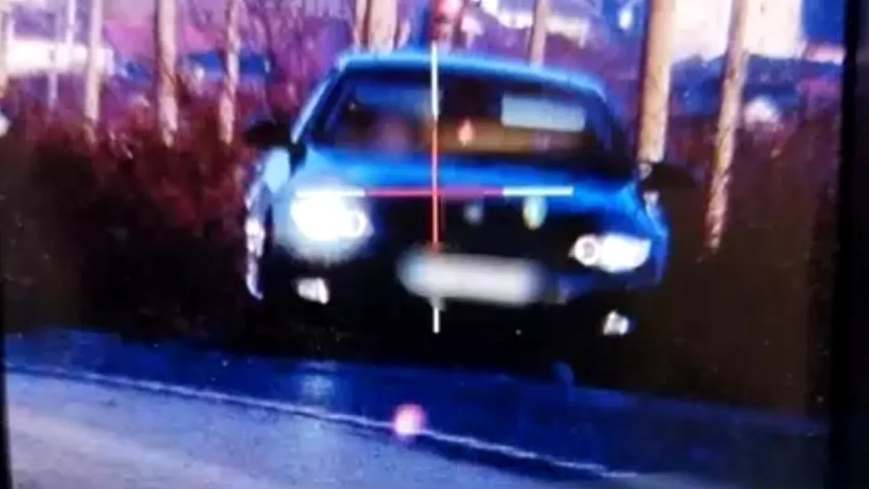 Ce a făcut șoferul din imagine după doar 17 zile de când obținuse permisul. A primit amendă 4657,5 lei