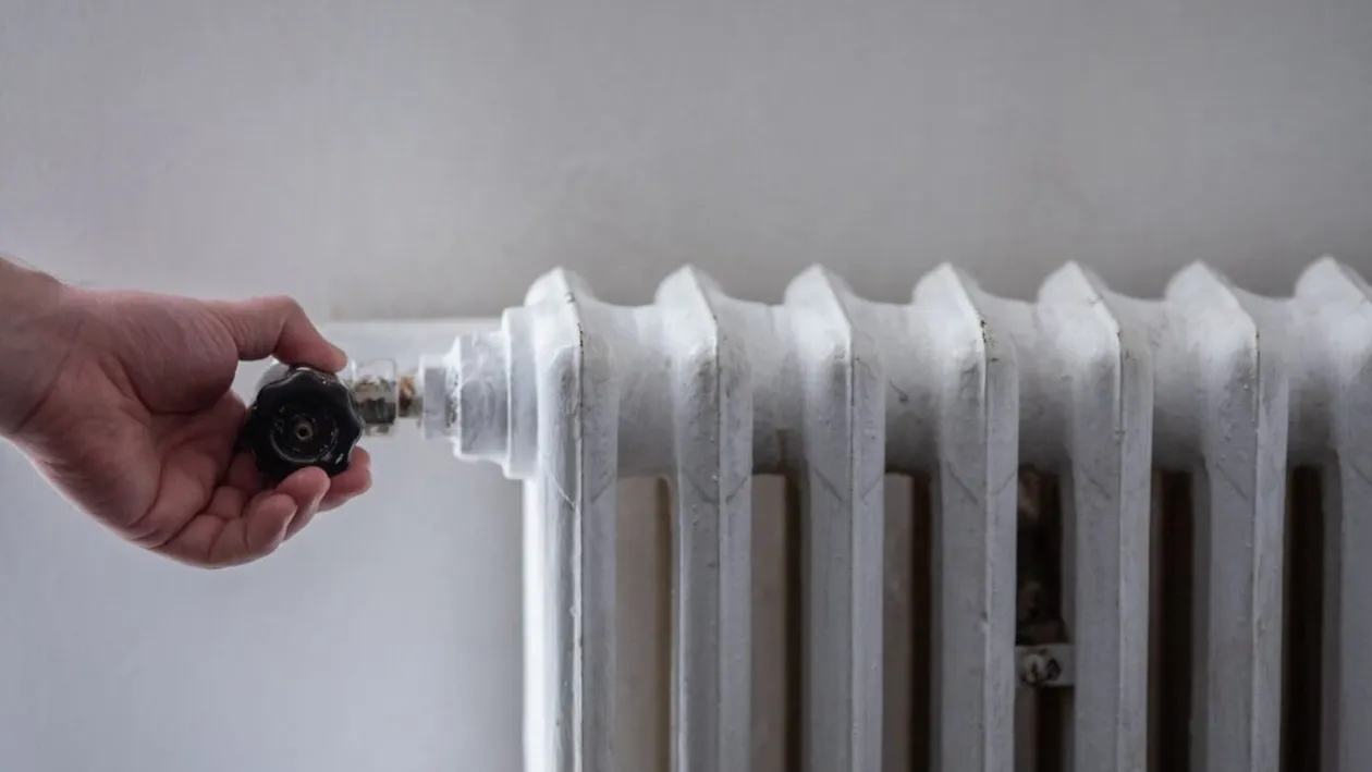 Pe ce dată vine căldura în tot Bucureștiul. Datoriile Termoenergetica nu vor afecta furnizarea agentului termic în calorifere