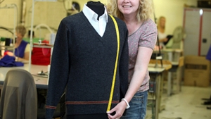 Fabrica de confectii care a facut uniformele din "Harry Potter", din nou pe linia de plutire