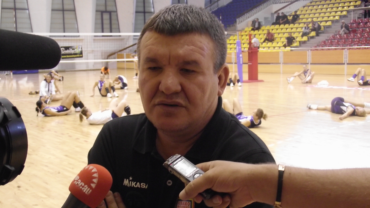 Marian Ştefan, la ora interviurilor, după un joc câştigat de Dinamo