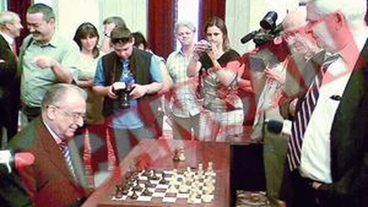 Ion Iliescu a jucat sah cu Boris Spassky