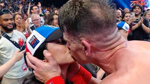 John Cena, ”agățat” de soția de origine iraniană. Cum l-a scos Shay în oraș, când el nu îndrăznea să o facă