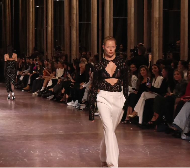 Prezentarea de modă a brandului Nissa, colecția fall-winter 2024