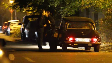 Cod rosu de seceta! Men in red, Florin Dobre, insetat la propriu si la figurat. A dat gata o sticla de apa in cateva secunde