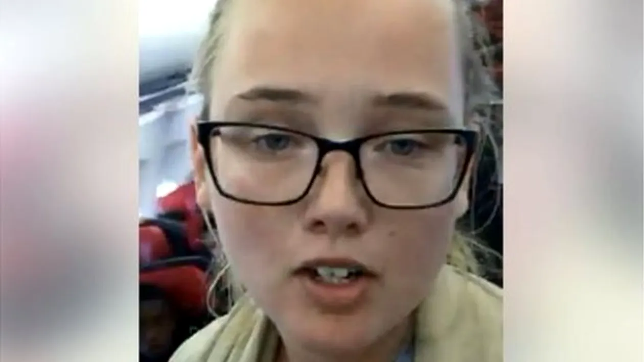Protest inedit al unei studente suedeze, chiar la decolare! A evitat o deportare VIDEO