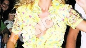 Andreea Banica si CBRL, rasfatatii Galei Romanian Music Awards. Au cerut rulote in care sa se schimbe