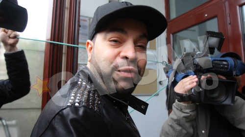 Florin Salam e dat disparut de 24 de ore de familie, dar a aparut, ca de obicei, la CANCAN.RO! Am comprimat 3 ore de inregistrari
