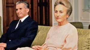 Incredibil! Cum își umilea Elena Ceaușescu servitoarele: ce făcea în baie, atunci când nu o vedea nimeni