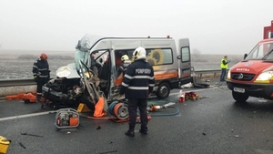 Accident grav în Vrancea! A fost activat planul Roșu. 11 autospeciale și epicopterul SMURD au ajuns acolo