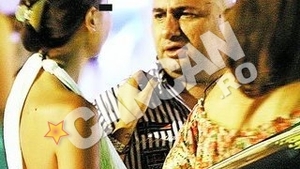 A dat iama in femei. Masterchef Scarlatescu, maraton de agatat in cluburile de pe litoral
