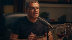 Aplauze pentru jandarmul din Costinești. Mihai Mărgineanu: “Le-a arătat maimuțoilor diferența dintre luptător și bătăuș”