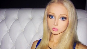 Femeia Barbie, când era mică, arăta fix ca o păpuşică! Nu-i aşa că era super drăguţă?